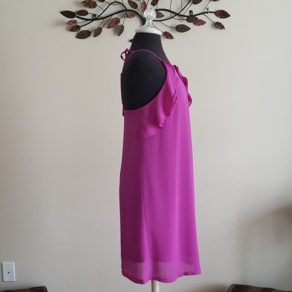 Ya Los Angeles SLEEVELESS SHIFT DRESS EUC Medium - Picture 4 of 6